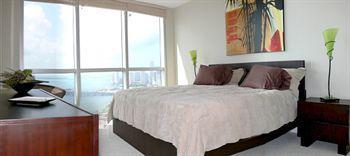 Opera Suites And Marina Doral Exterior photo
